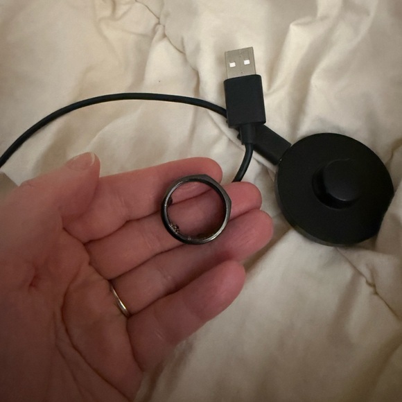Oura Ring Gen 3 size 10 - Picture 2 of 6